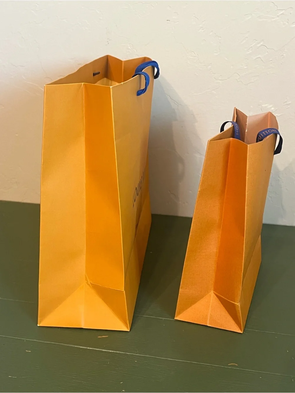 LOUIS VUITTON Authentic Paper Gift/Shopping Large & Small Bag Set Of 2